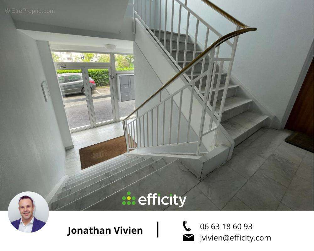 Appartement à SAINT-CYR-L'ECOLE