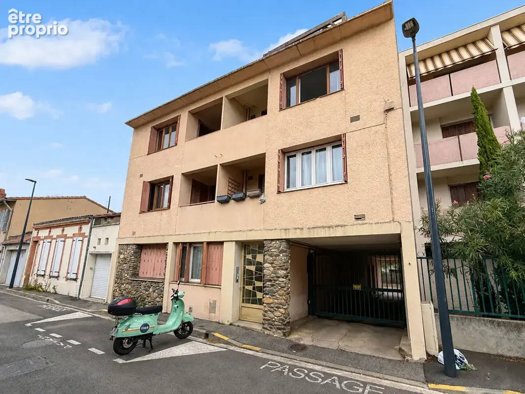 Busca - Saint-Agne - Appartement T3 - Balcon - Parking - photo 6