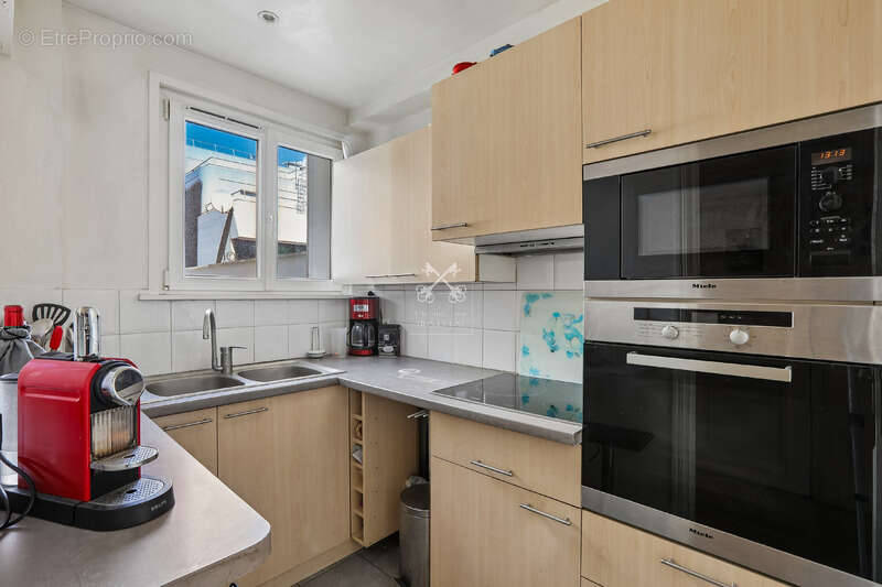 Appartement à PARIS-19E