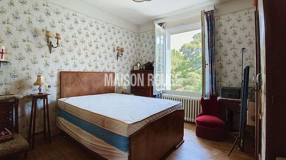 Maison en pierre 6 pièces avec jardin exposé sud à vendre à Dinard secteur Saint-Alexandre - photo 9