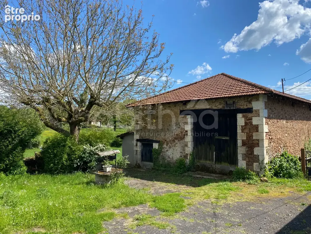 Maison à CHIRAC