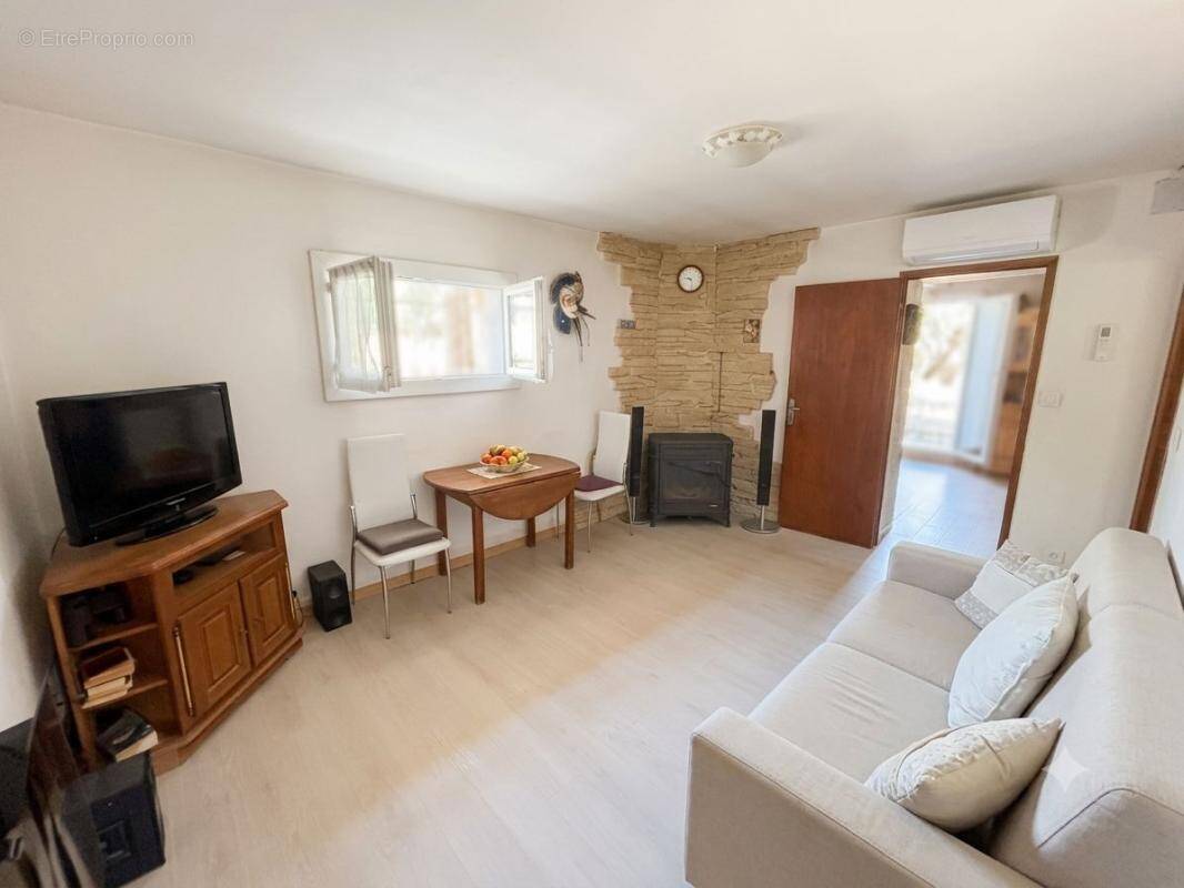 Appartement à SAINT-JULIEN