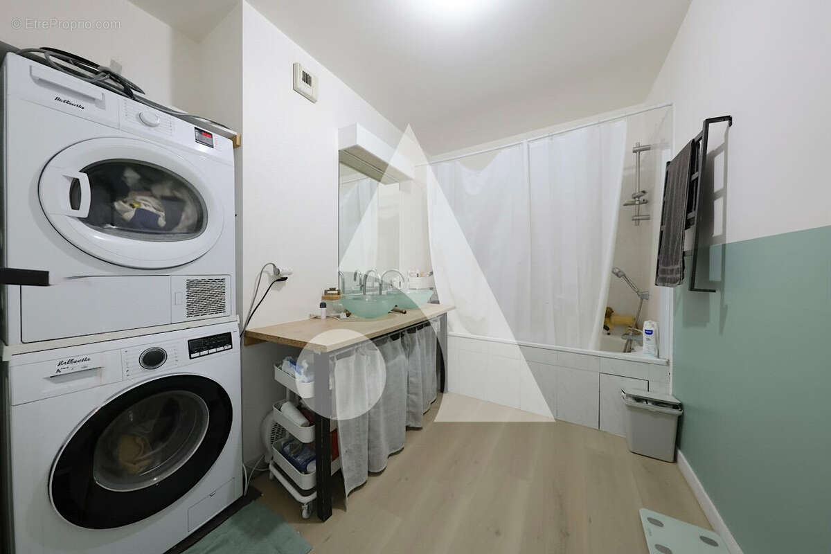 Appartement à CORBEIL-ESSONNES