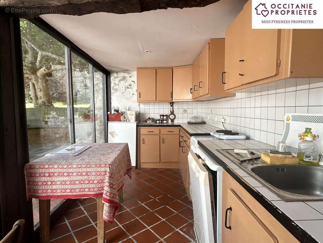 Maison à LES BORDES-SUR-ARIZE