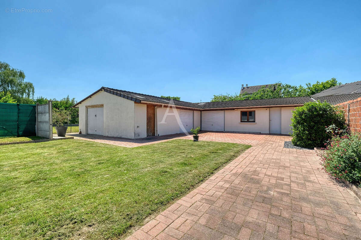 VERT-GALANT - maison Tremblay En France 6 pièces 125.8 m2 et dépendance - photo 3