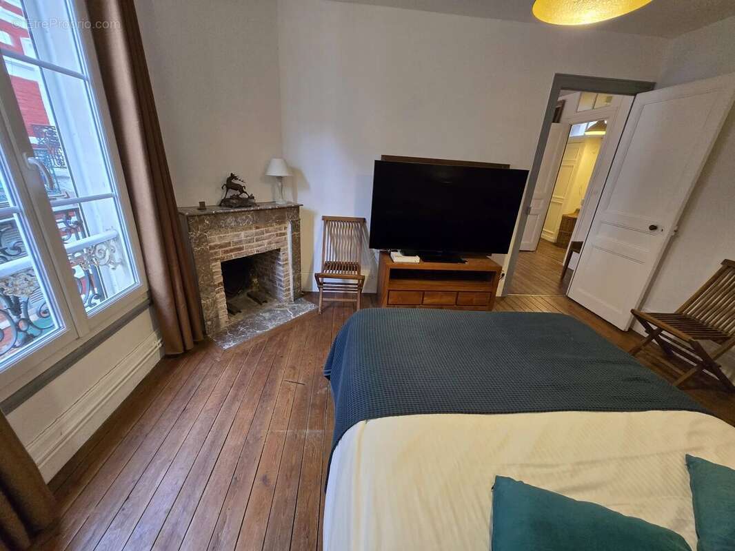 Appartement à TROUVILLE-SUR-MER