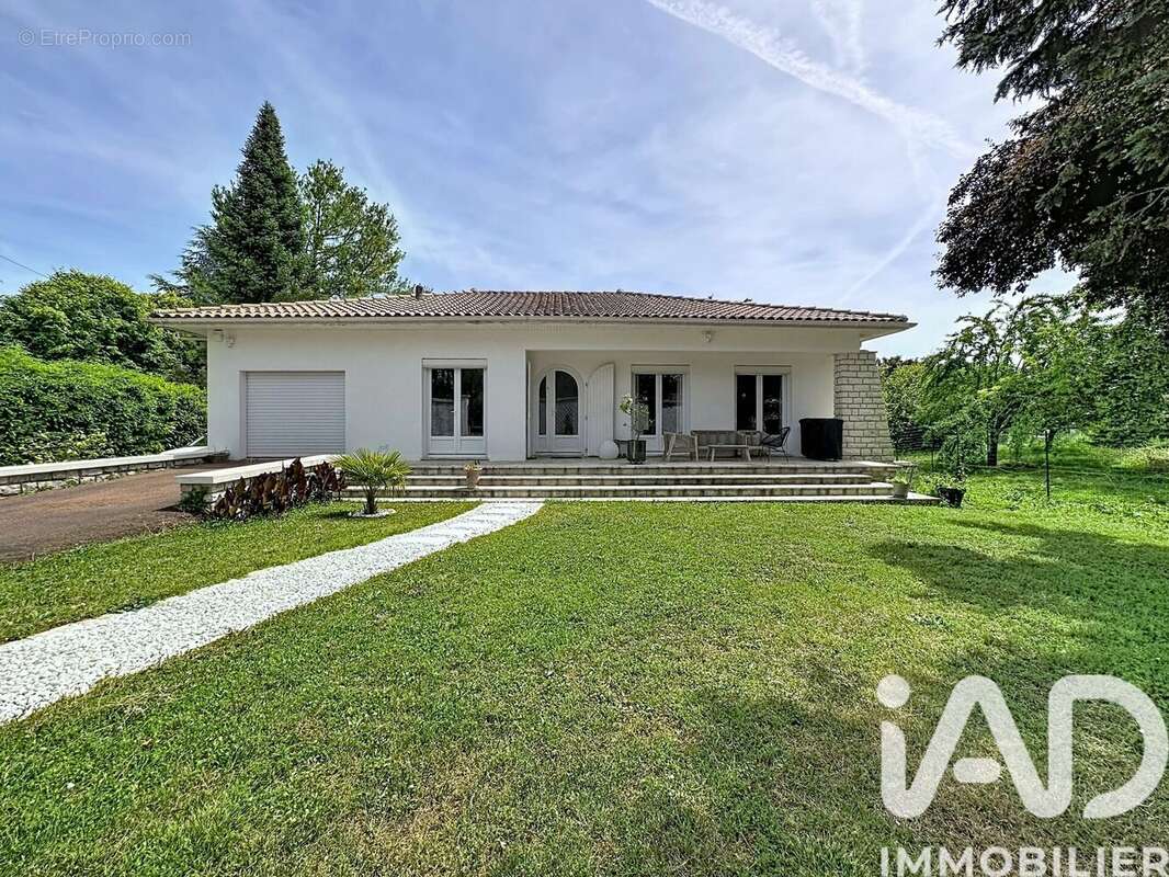Photo 3 - Maison à GOND-PONTOUVRE