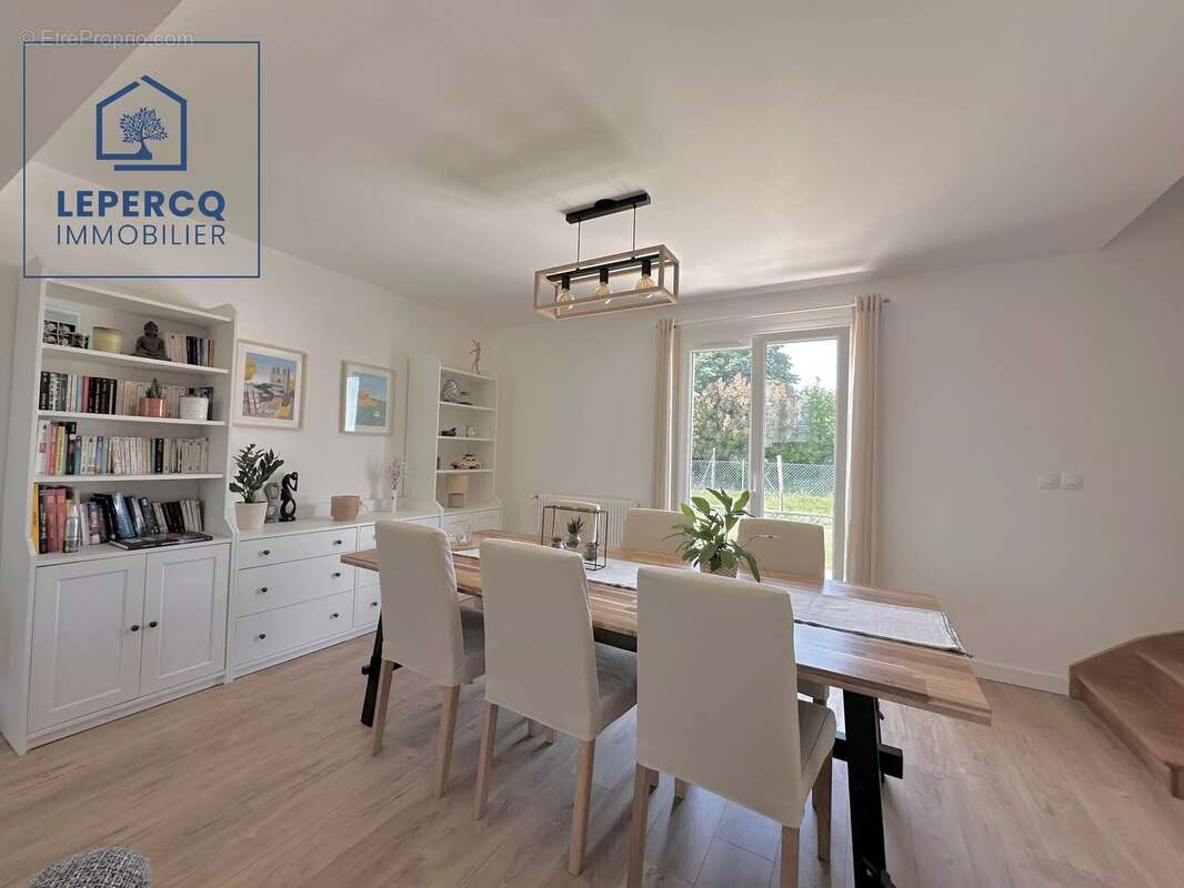 Maison 5 pièces  90 m² - photo 2
