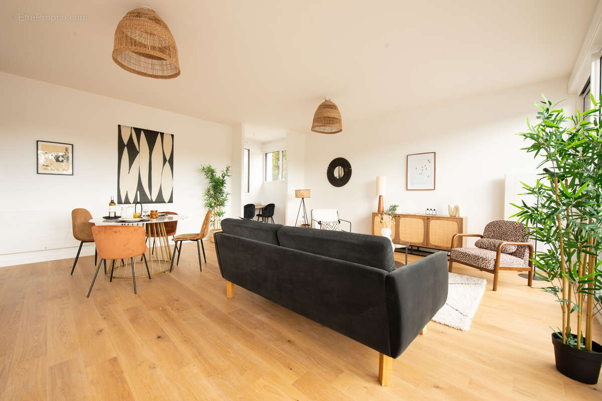 Appartement à BORDEAUX