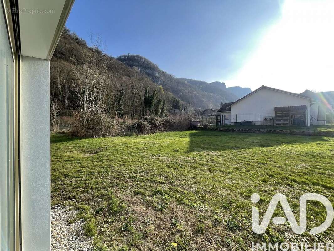 Photo 3 - Maison à COGNIN-LES-GORGES