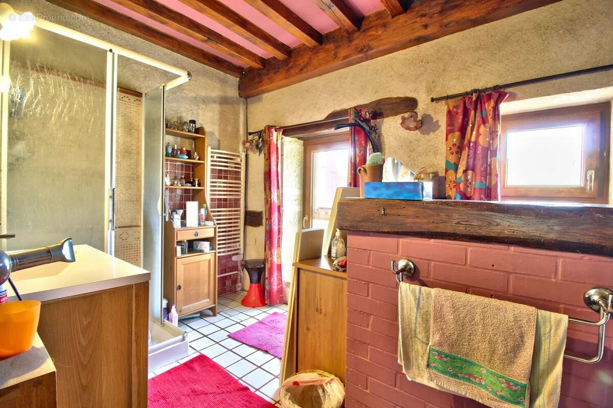 Maison à MASSINGY-LES-VITTEAUX