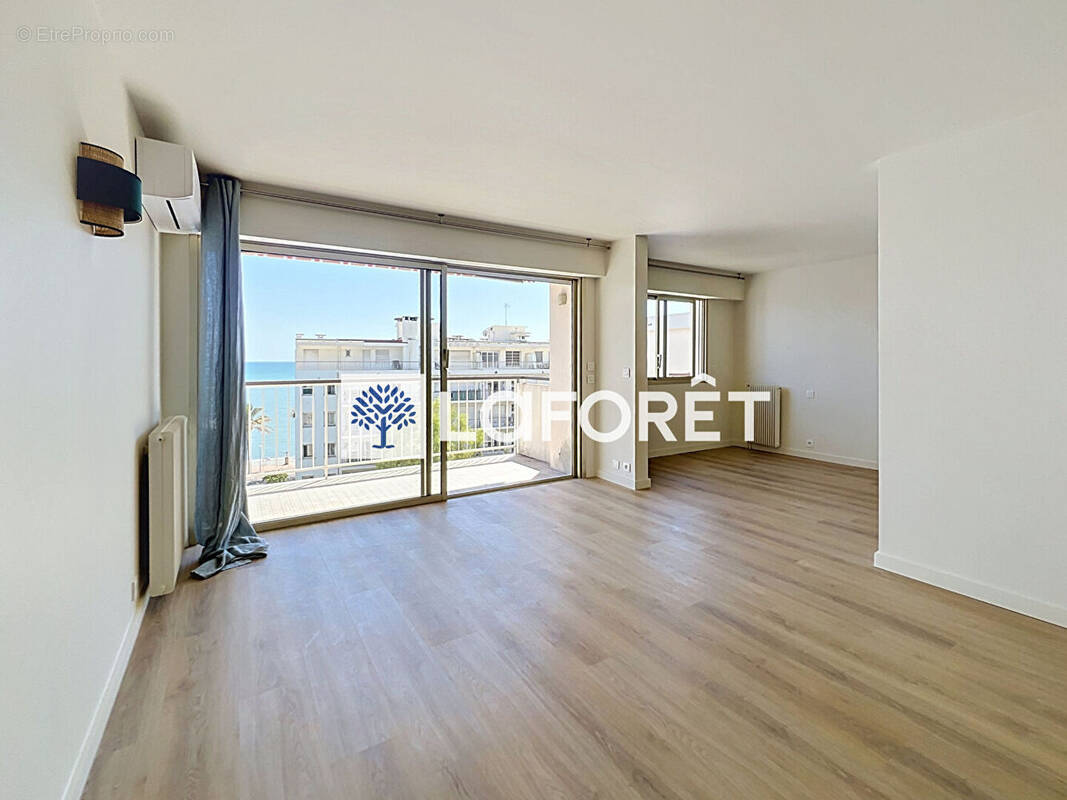 Appartement à CAGNES-SUR-MER