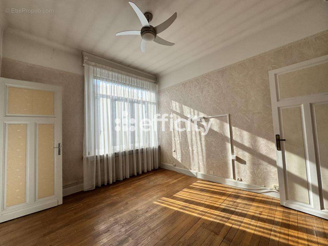 Appartement à VALENCIENNES