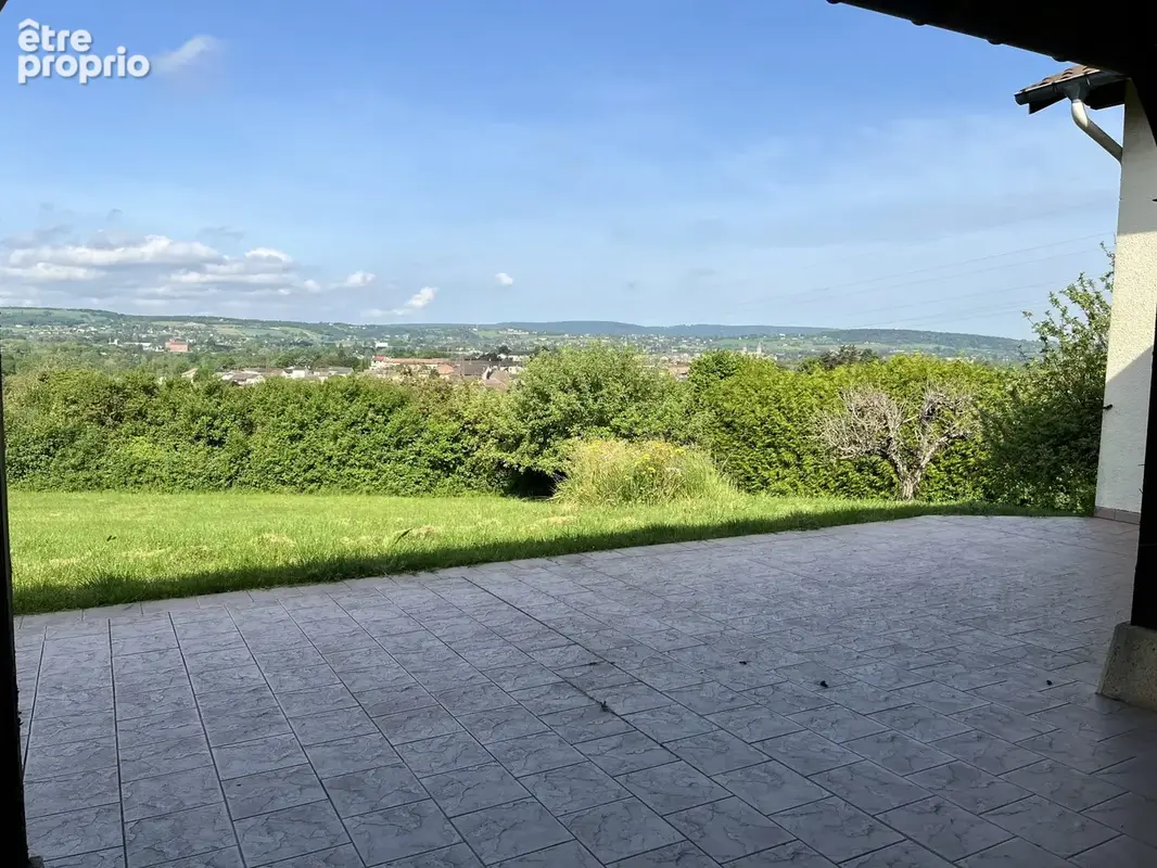 Maison 10 pièces 240 m² à vendre à Lacrost (71700) - photo 2