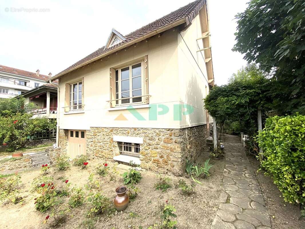 Maison 90 m² à Athis-Mons  - photo 3