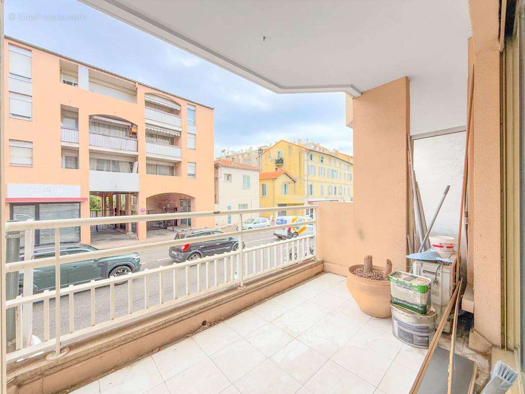 Appartement à CAGNES-SUR-MER