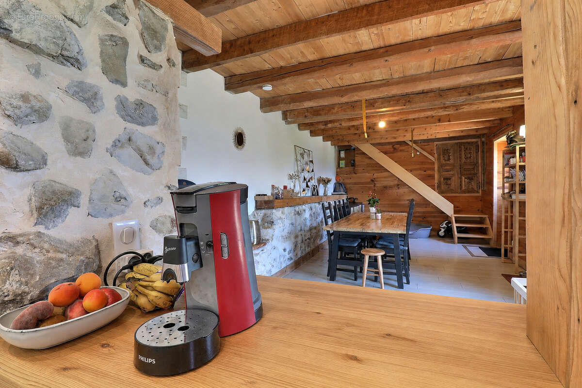 Maison à CHAPAREILLAN