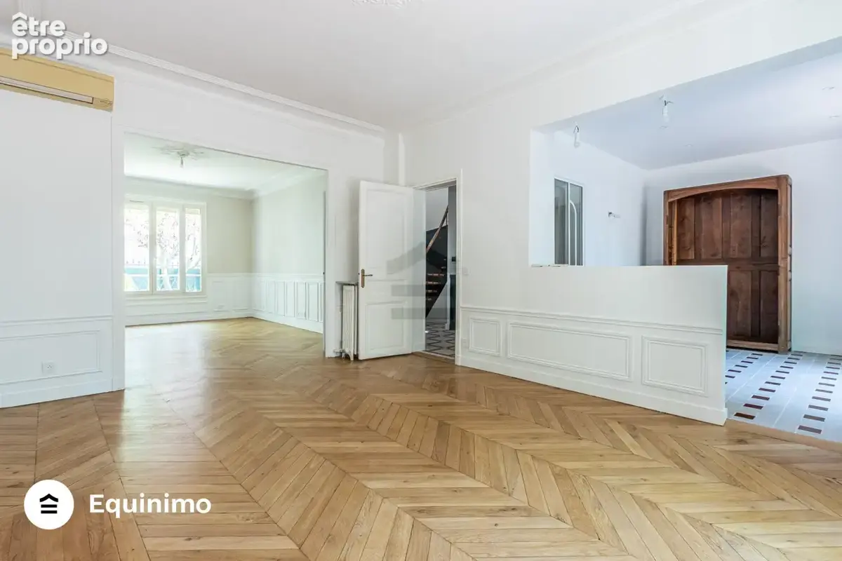 Maison à ASNIERES-SUR-SEINE
