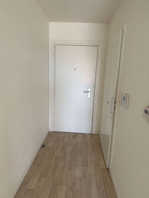 2 Pieces 38m² avec balcon en dernier étage et parking sous-sol - photo 8