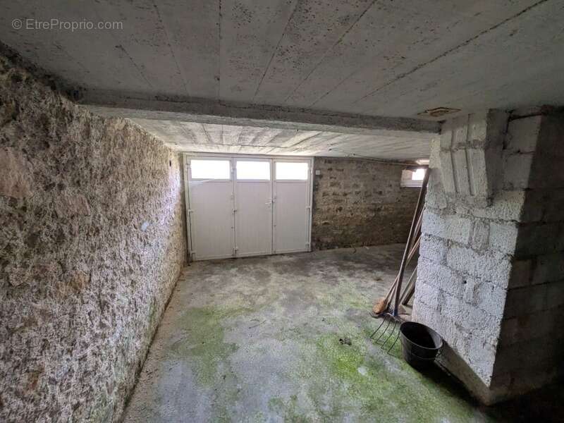 Ploerdut centre maison 3 pieces de 65 m² environ 3 pieces parcelle de 950m² environ - photo 6