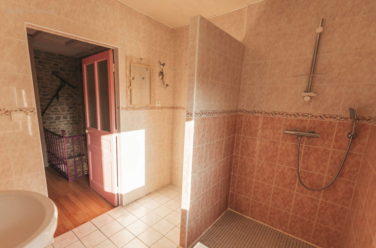 Jolie maison de village - photo 9