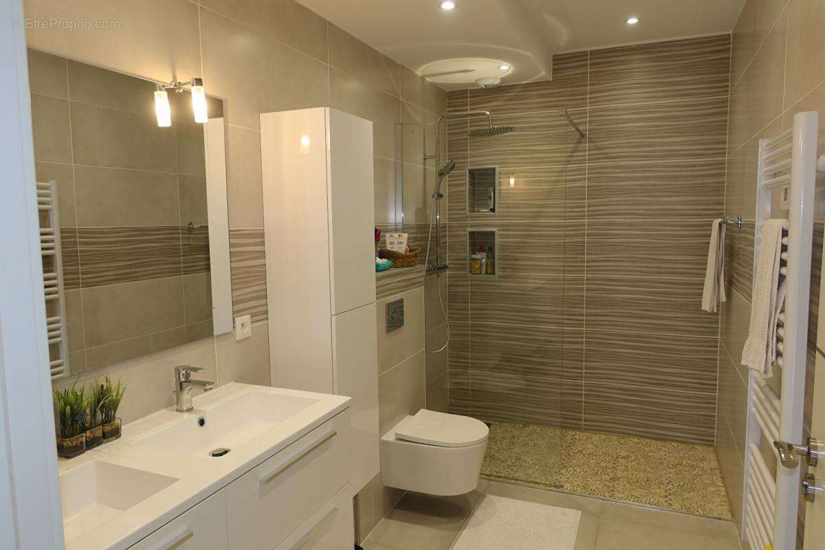 Maison d'architecte Besancon 7 pièce(s) 185 m2 - photo 11
