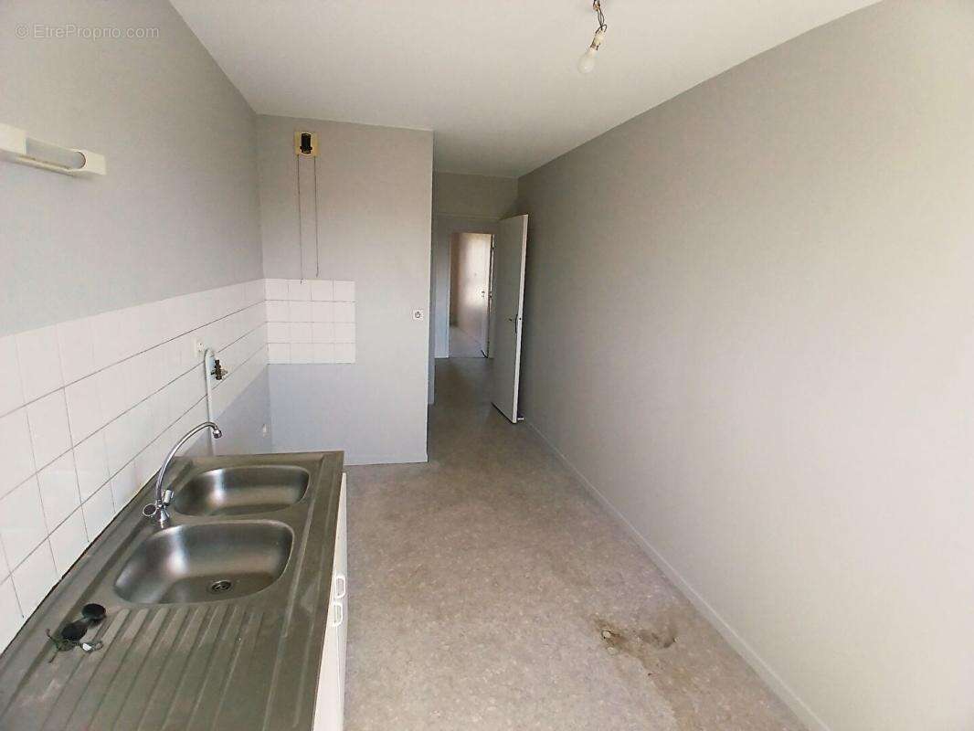 Appartement T3 gare sud Le Mans - photo 8