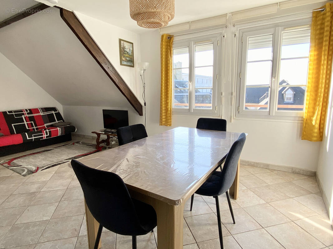 Appartement à DIVES-SUR-MER