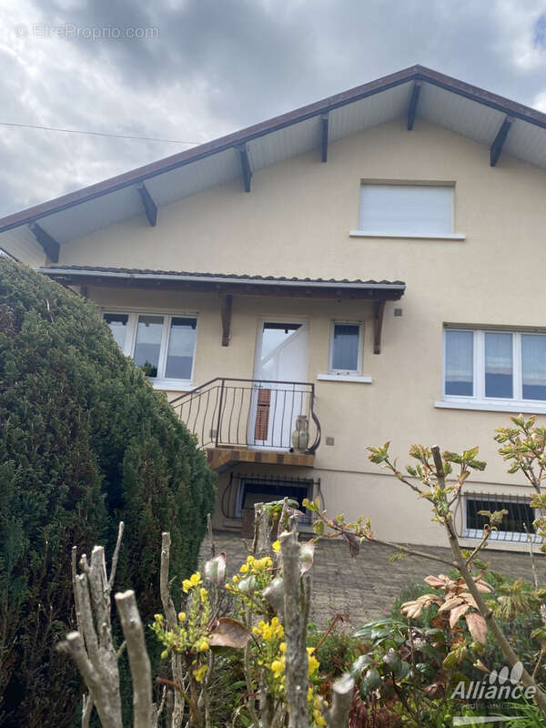 Maison à BELVERNE