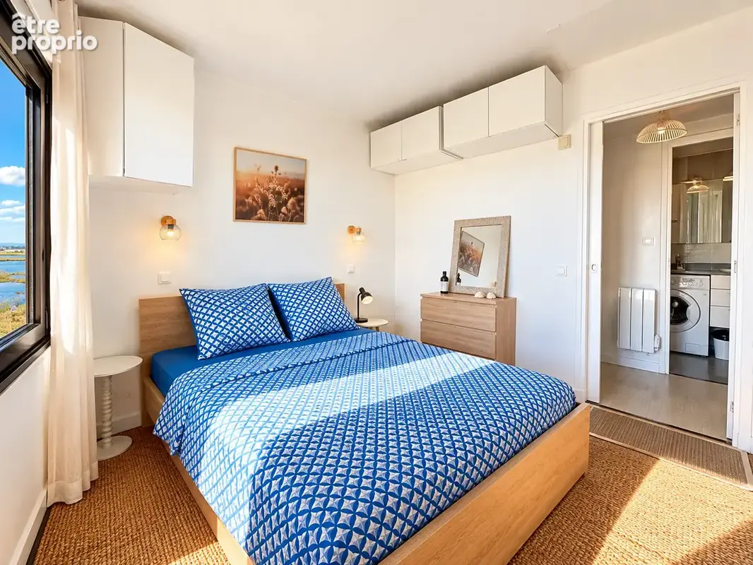 Palavas en 2 ième ligne mer , magnifique T2 d'environ 40 m2 hab avec terrasse en vue latérale mer et étangs , - photo 6
