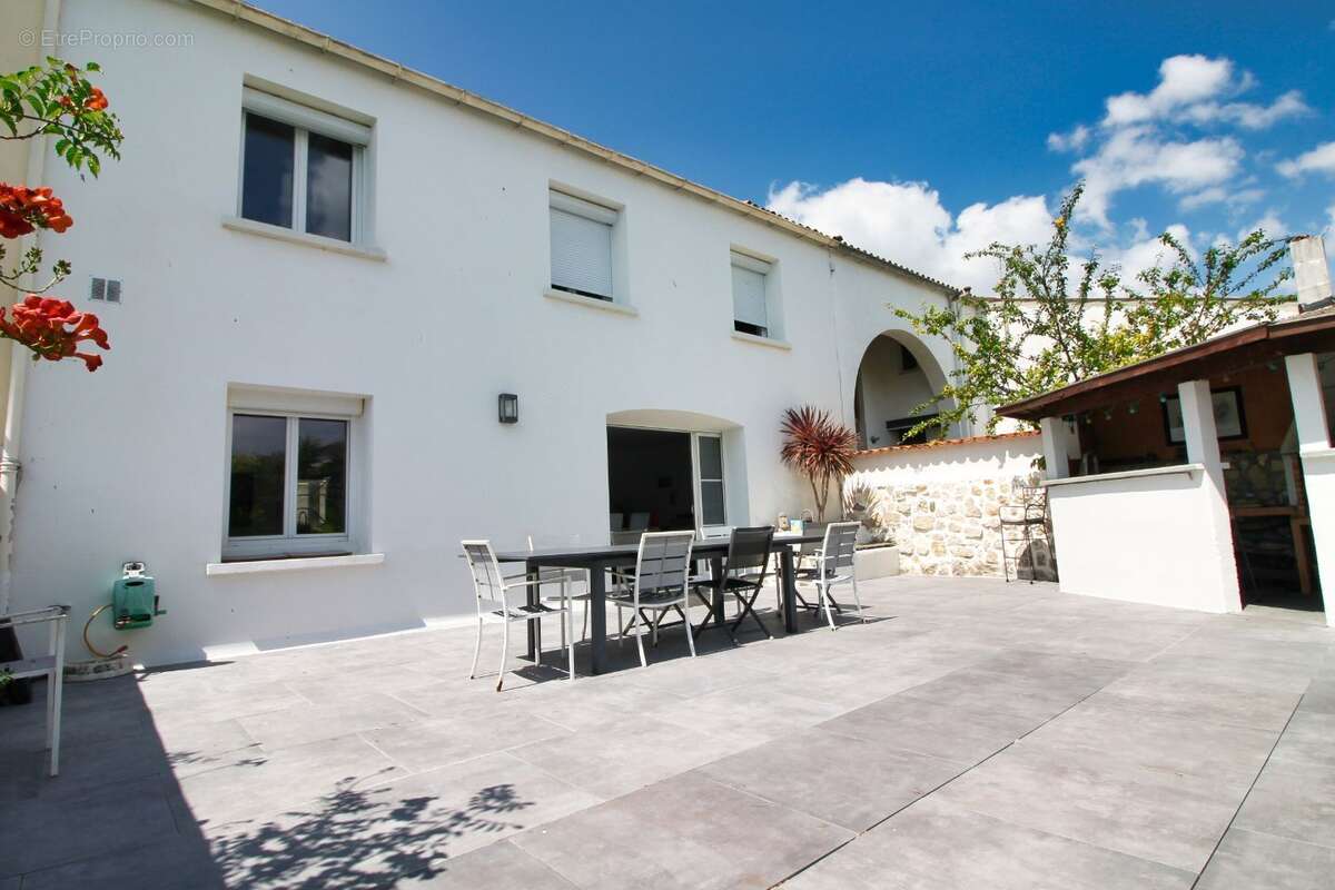 Maison à SAINT-SULPICE-DE-ROYAN