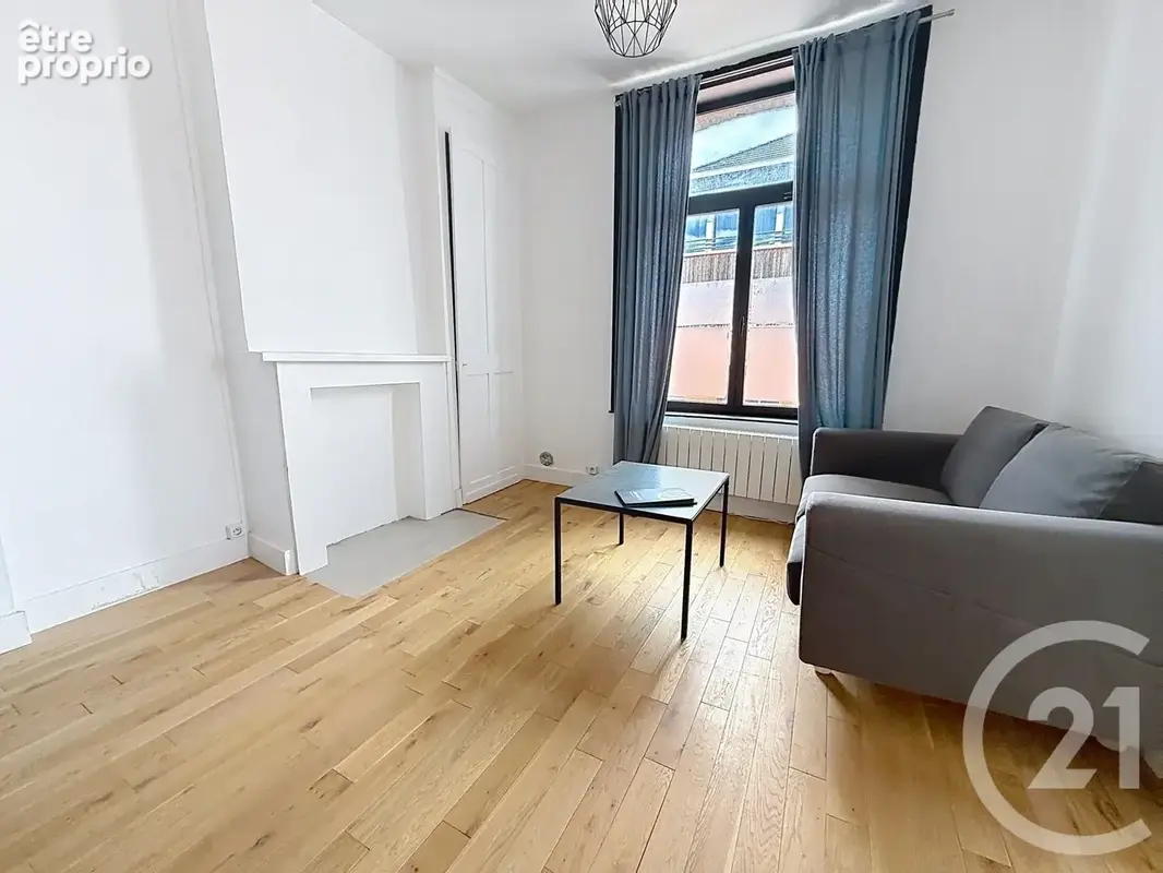 Appartement 2 pièces 31 m² à vendre à Lille (59800) - photo 2