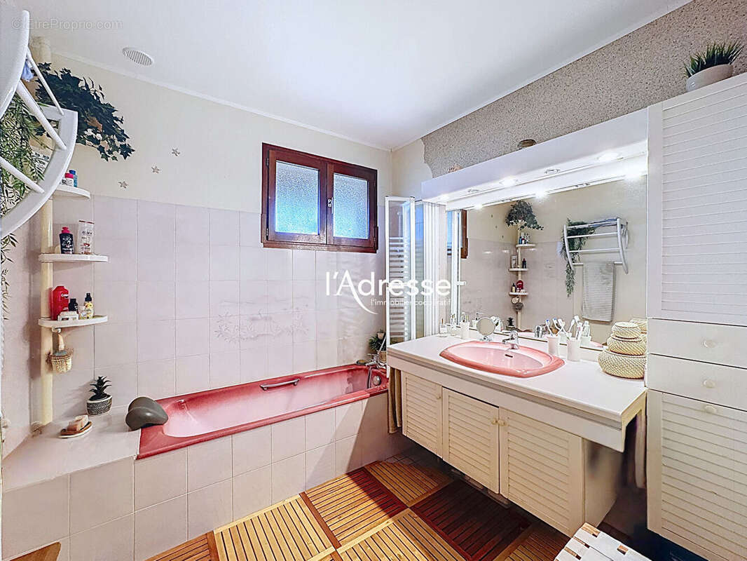 Exclusivité l'Adresse Immobilier - Plaisance du Touch - Maison T5 de 140 m2 sur un Terrain de 663m². - photo 9