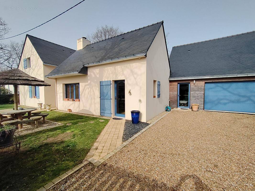 Maison à SAINT-LYPHARD