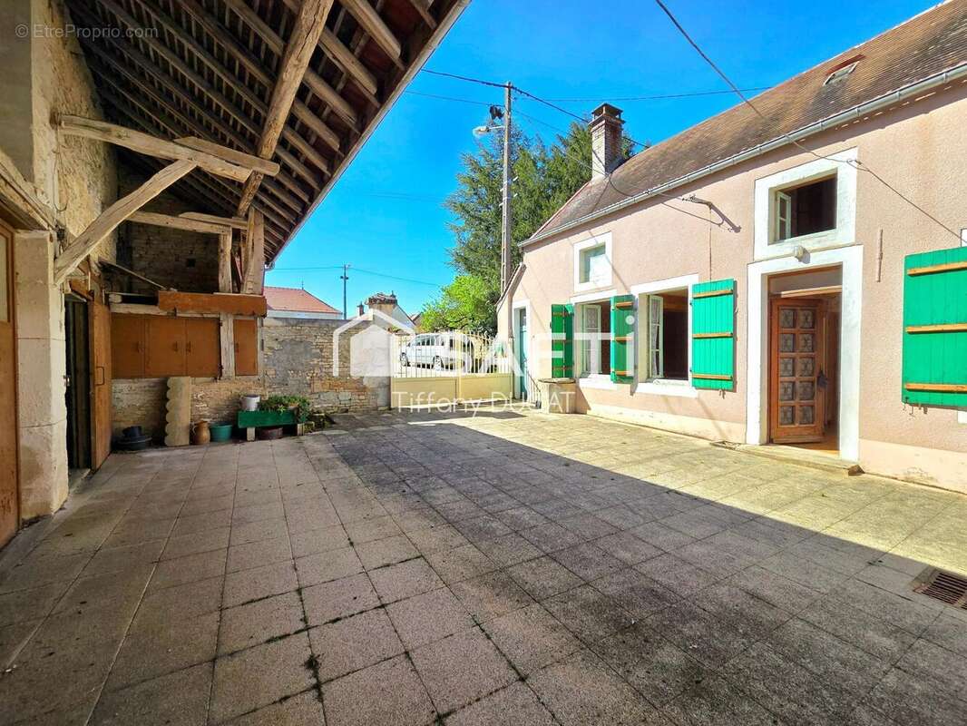 Photo 2 - Maison à CHANNES