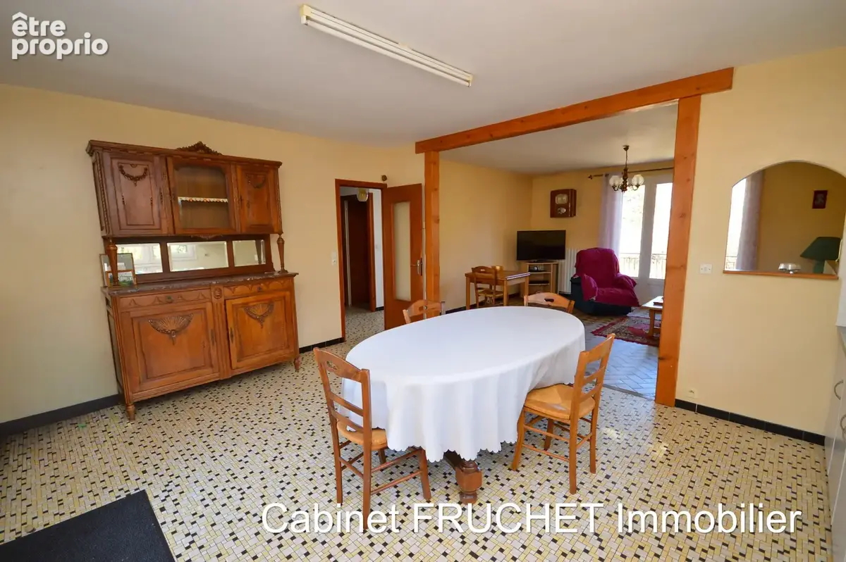 Axe CHANTONNAY - BOURNEZEAU - Grande maison de famille - photo 3