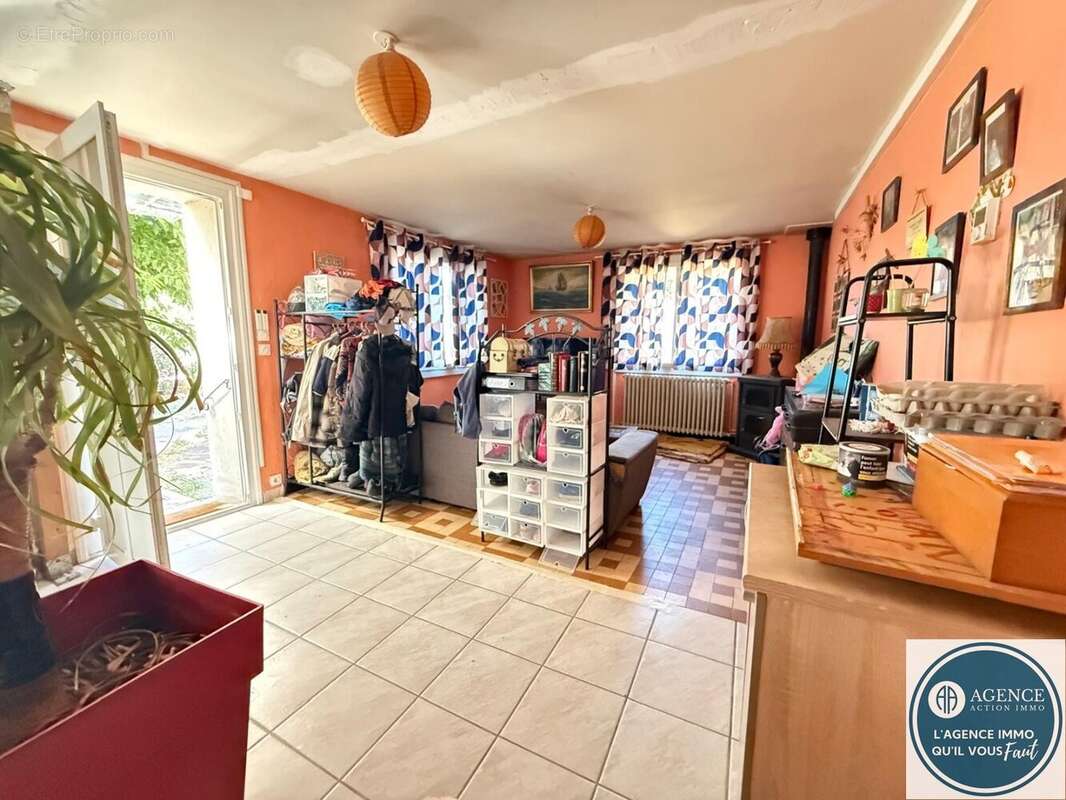 NOUVEAUTÉ À QUINTENAS  Une maison familiale à découvrir ! - photo 2