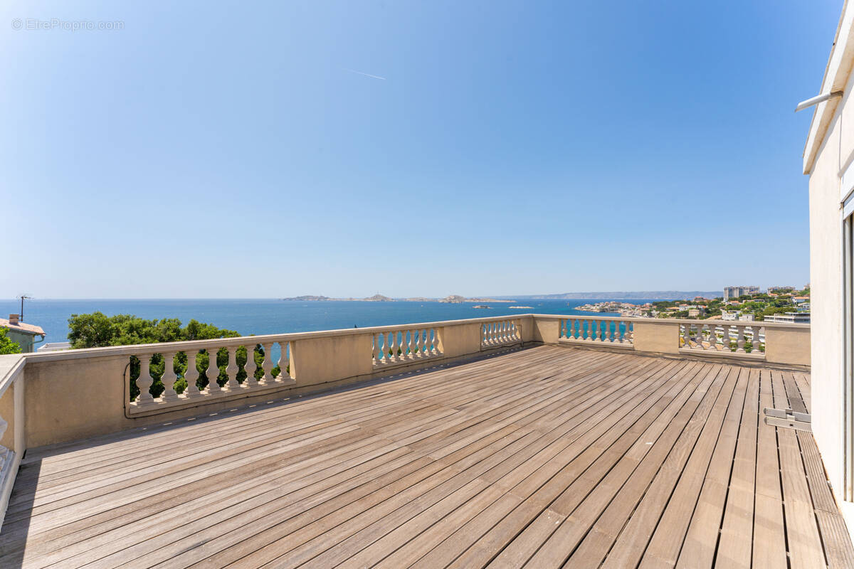 Maison à MARSEILLE-7E