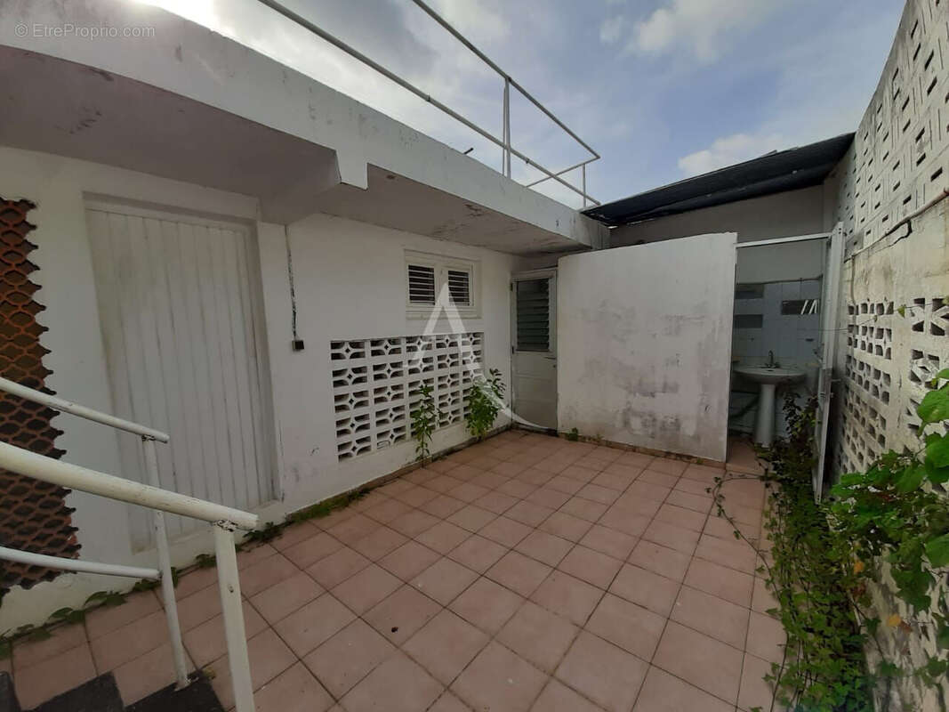 Maison à LA TRINITE