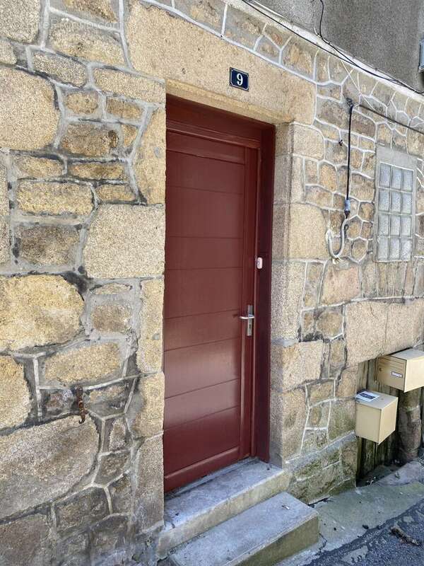 Maison 109 m² à Eymoutiers  - photo 2