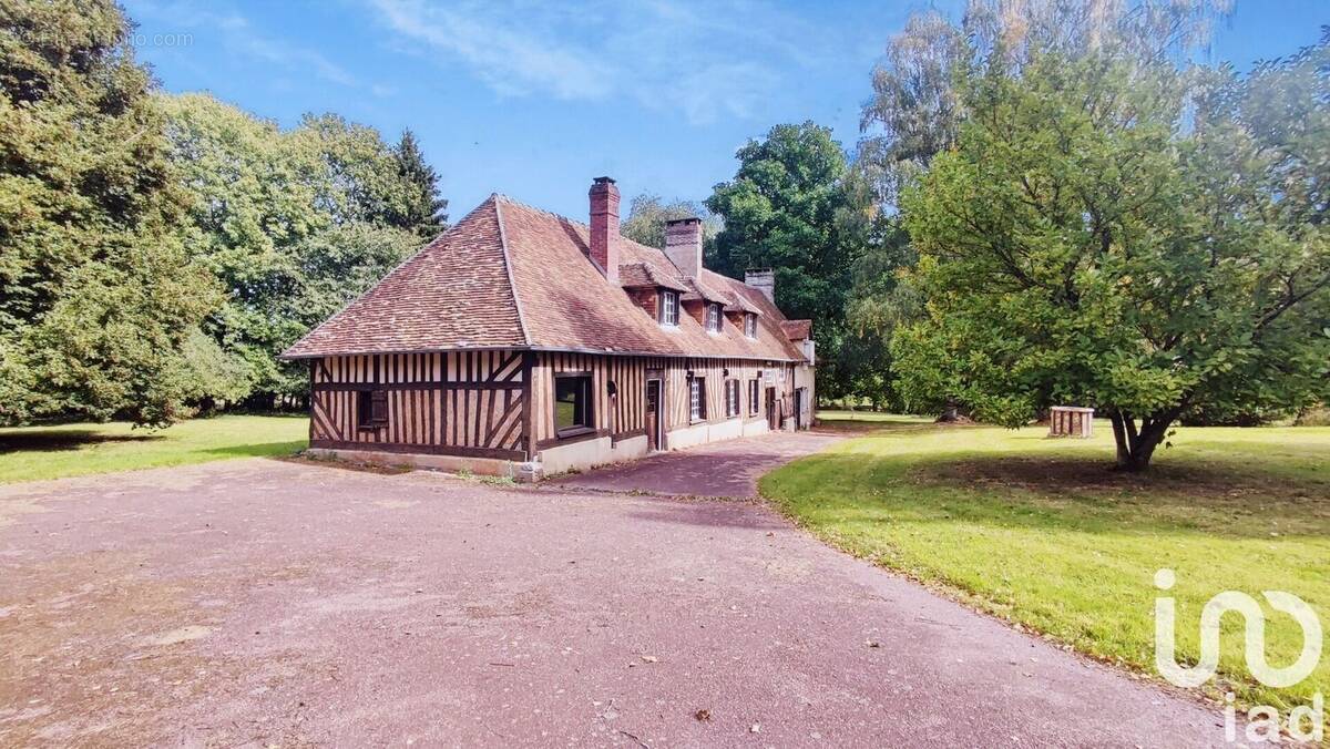 Photo 1 - Maison à SAINT-GERVAIS-DES-SABLONS
