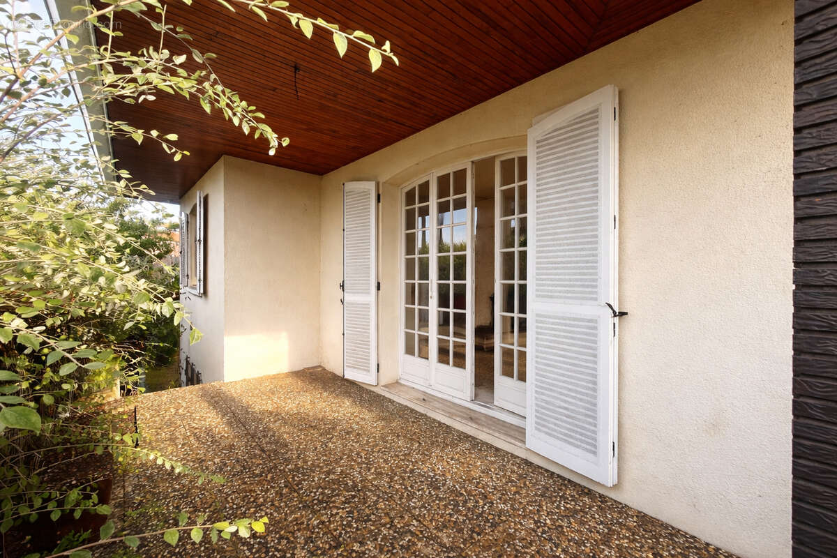 Maison à SAINT-APOLLINAIRE