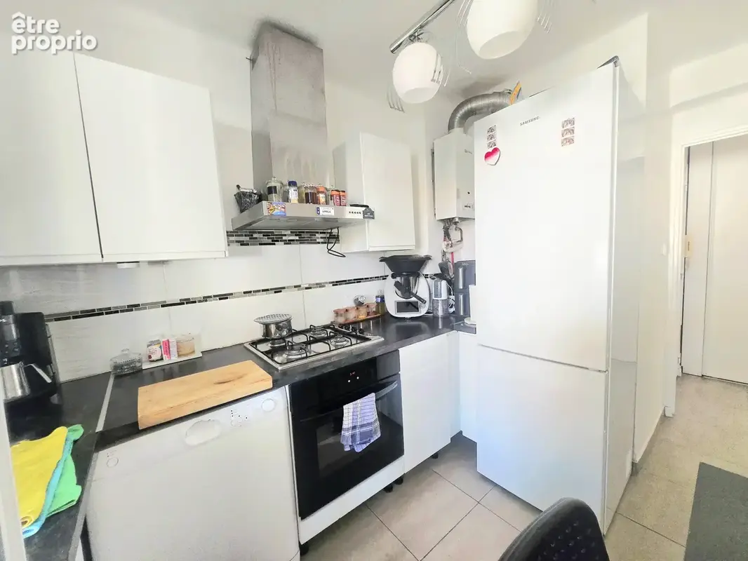 La seyne sur mer - appartement type 3/4 avec place de parking et cave - photo 3