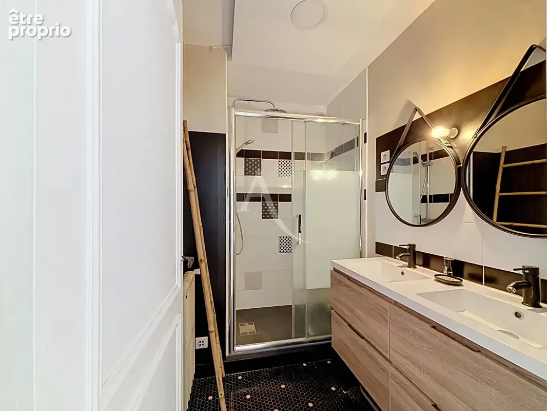 Maison Angers rénovée de 170 m2 avec studio indépendant - photo 8