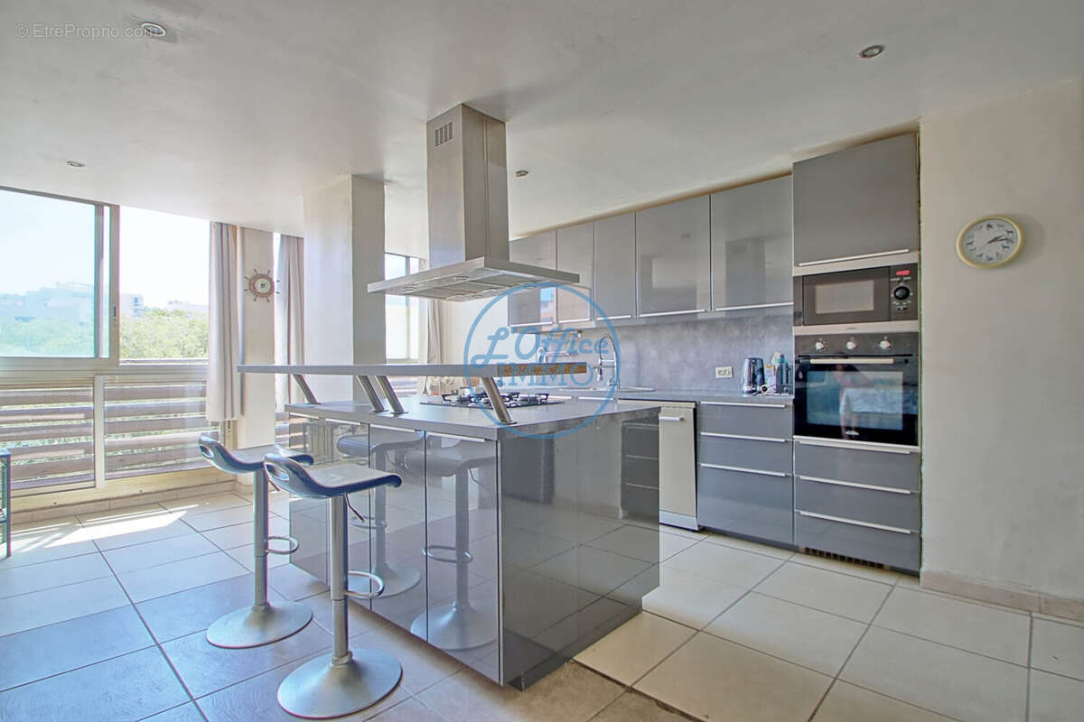Appartement 87 m² à La Valette-Du-Var  - photo 2