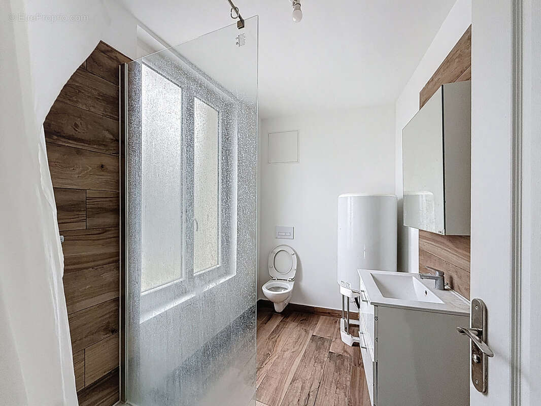 Appartement à BOURGOIN-JALLIEU
