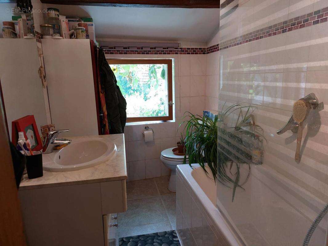 Maison à SAINT-CERNIN