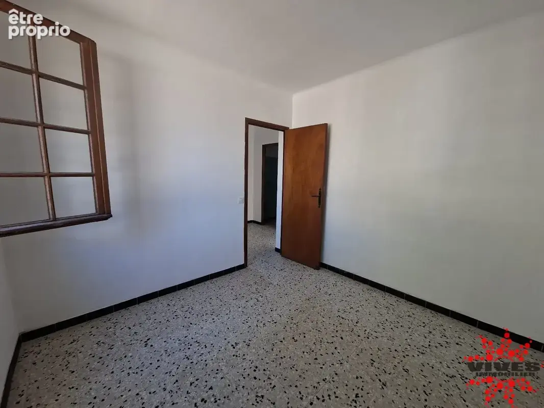 Maison de ville - secteur Béziers - Cimetière neuf - photo 4