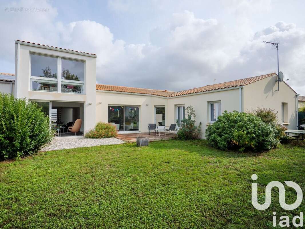 Photo 2 - Maison à PERIGNY