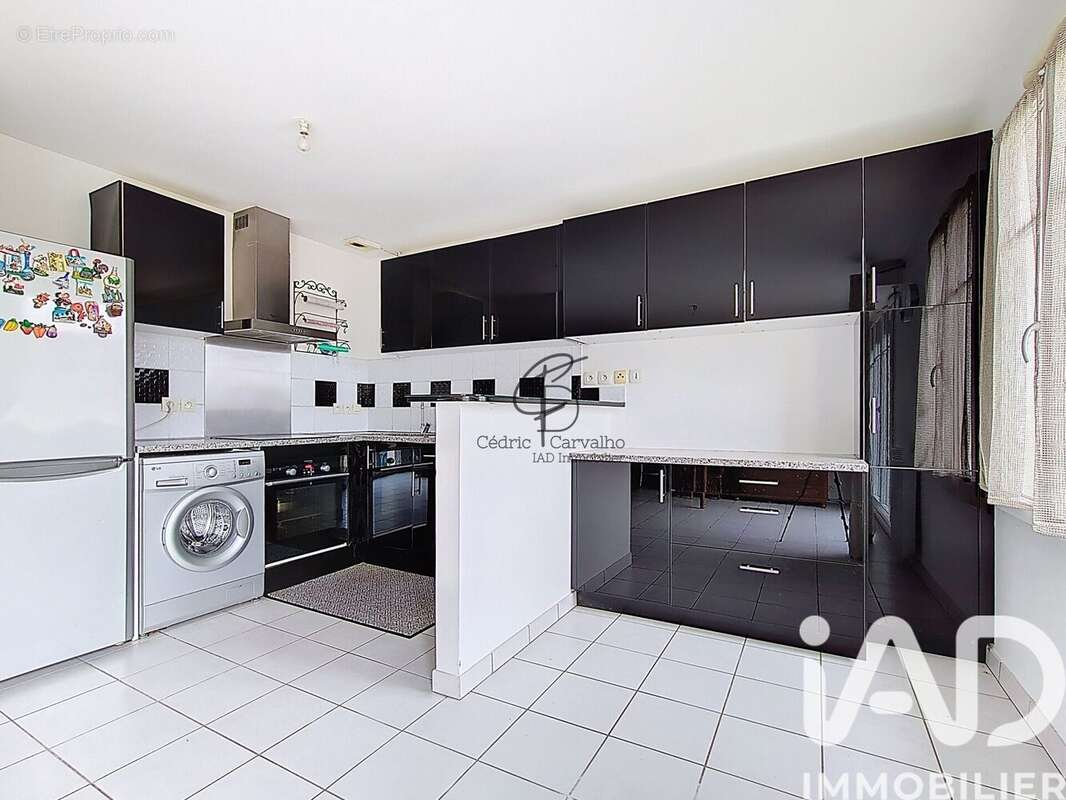 Photo 3 - Appartement à ROISSY-EN-BRIE